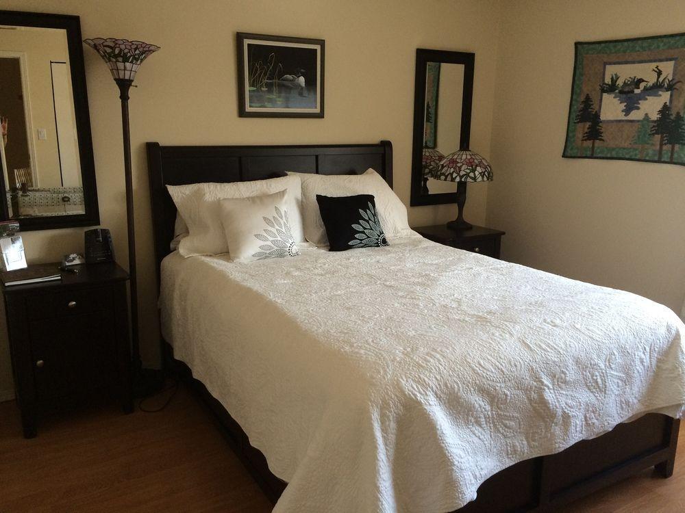 Vangorda Place B&B Whitehorse Ngoại thất bức ảnh
