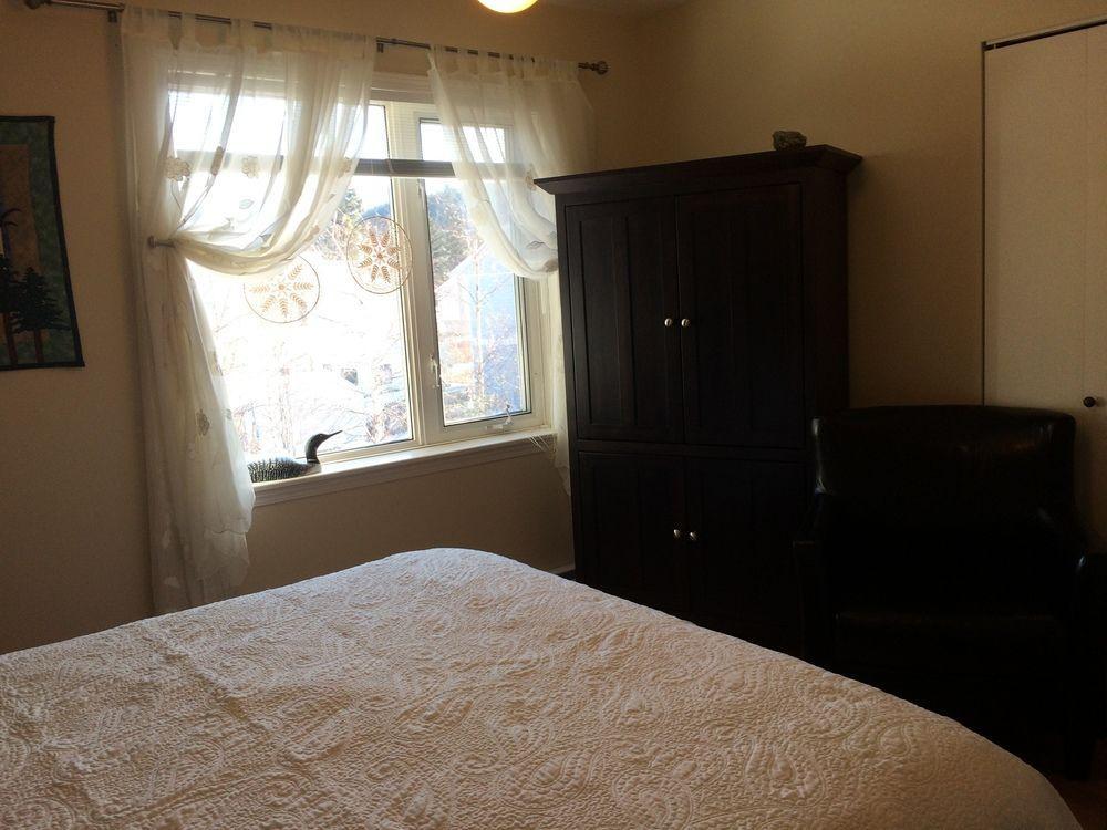 Vangorda Place B&B Whitehorse Ngoại thất bức ảnh