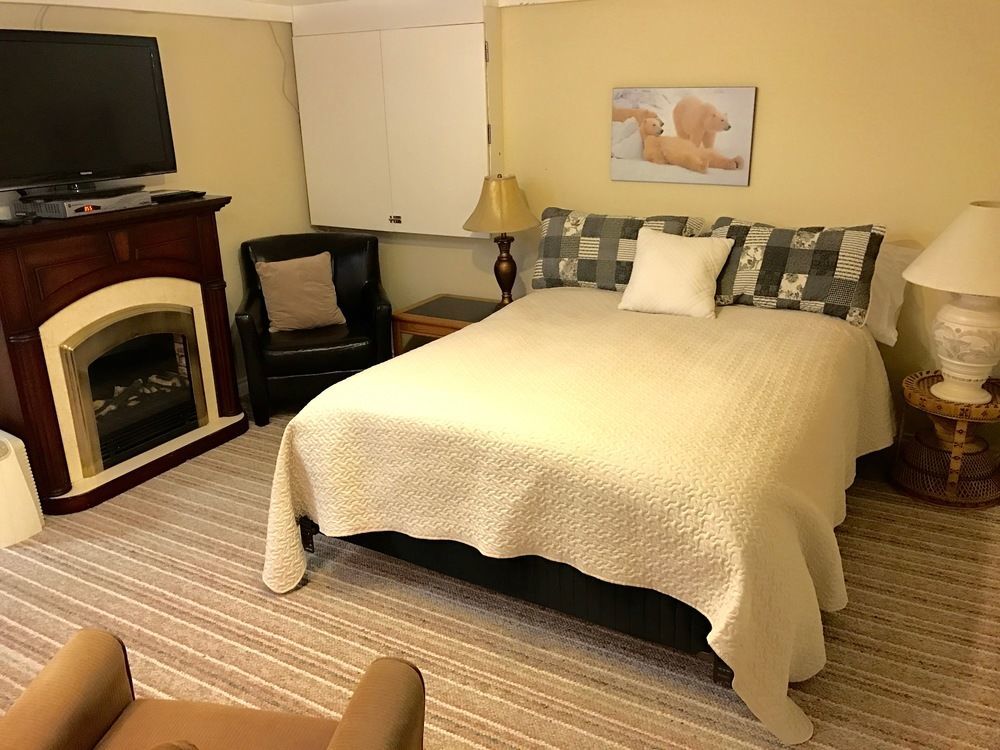 Vangorda Place B&B Whitehorse Ngoại thất bức ảnh
