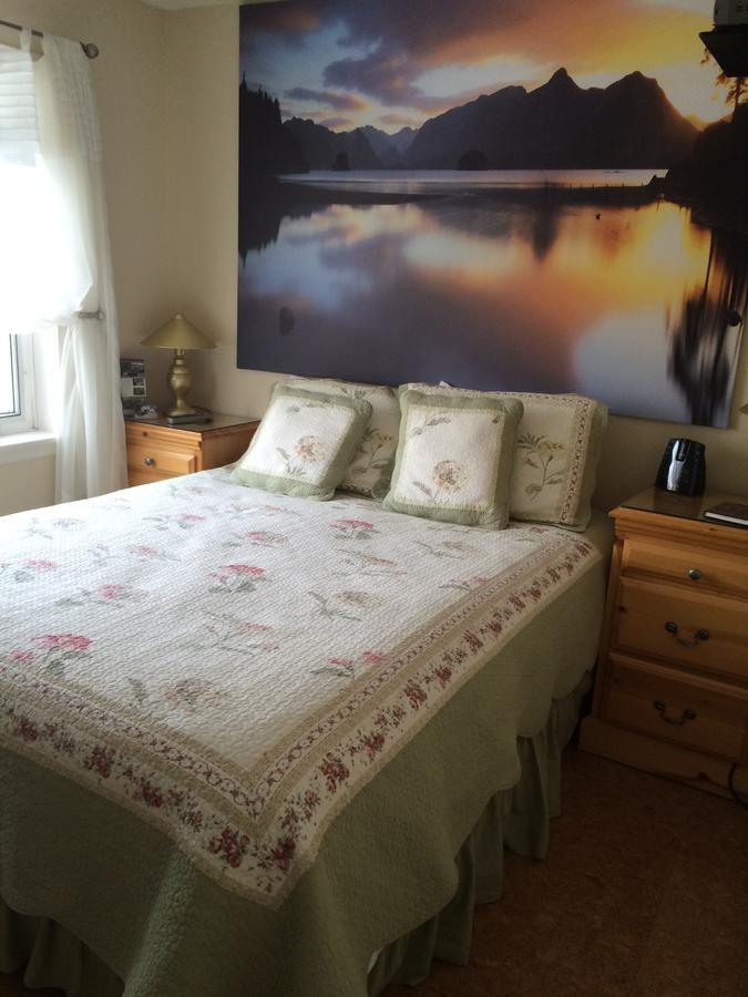 Vangorda Place B&B Whitehorse Ngoại thất bức ảnh